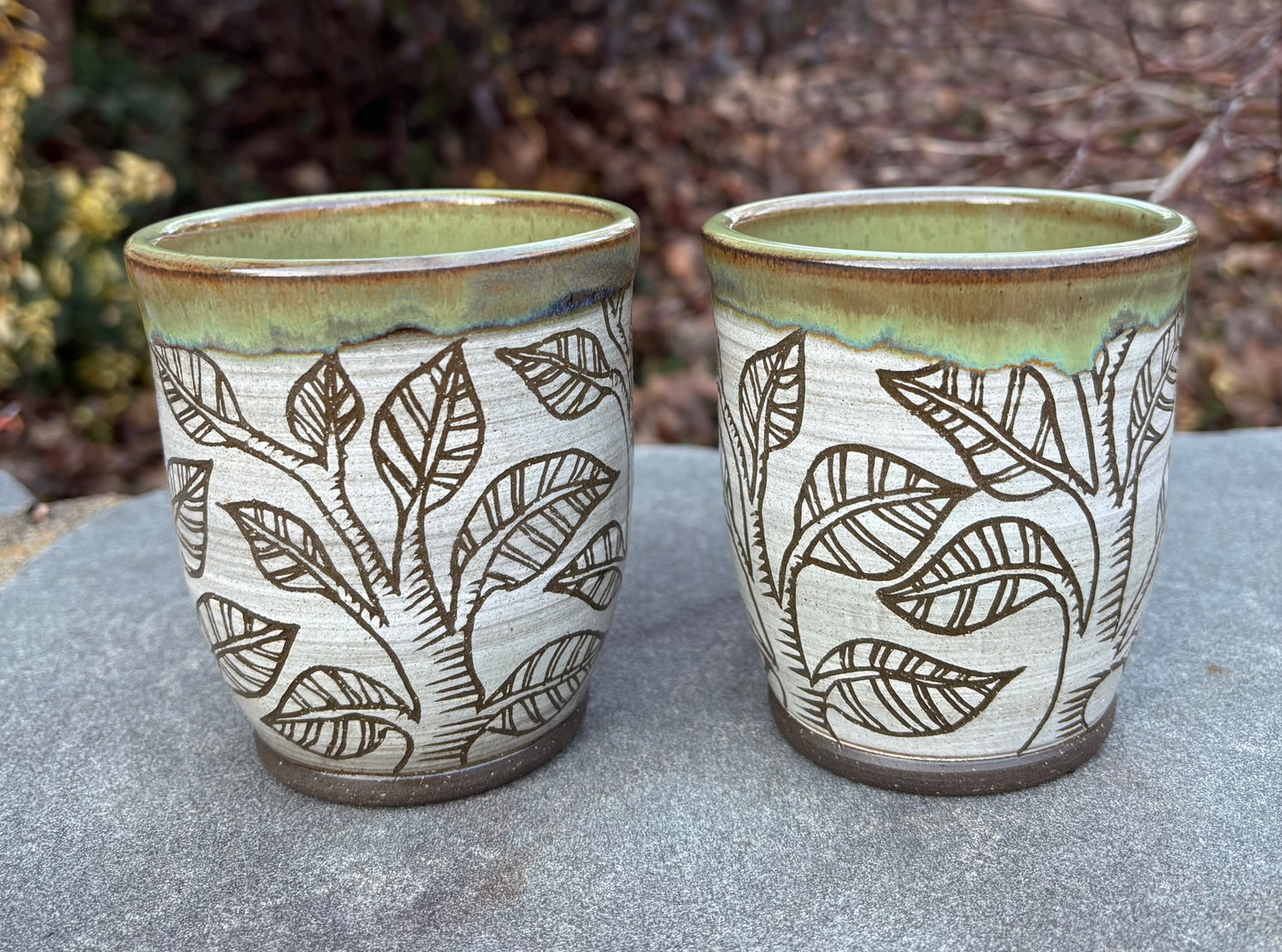 Green Handleless Carved Tree Cup 10oz