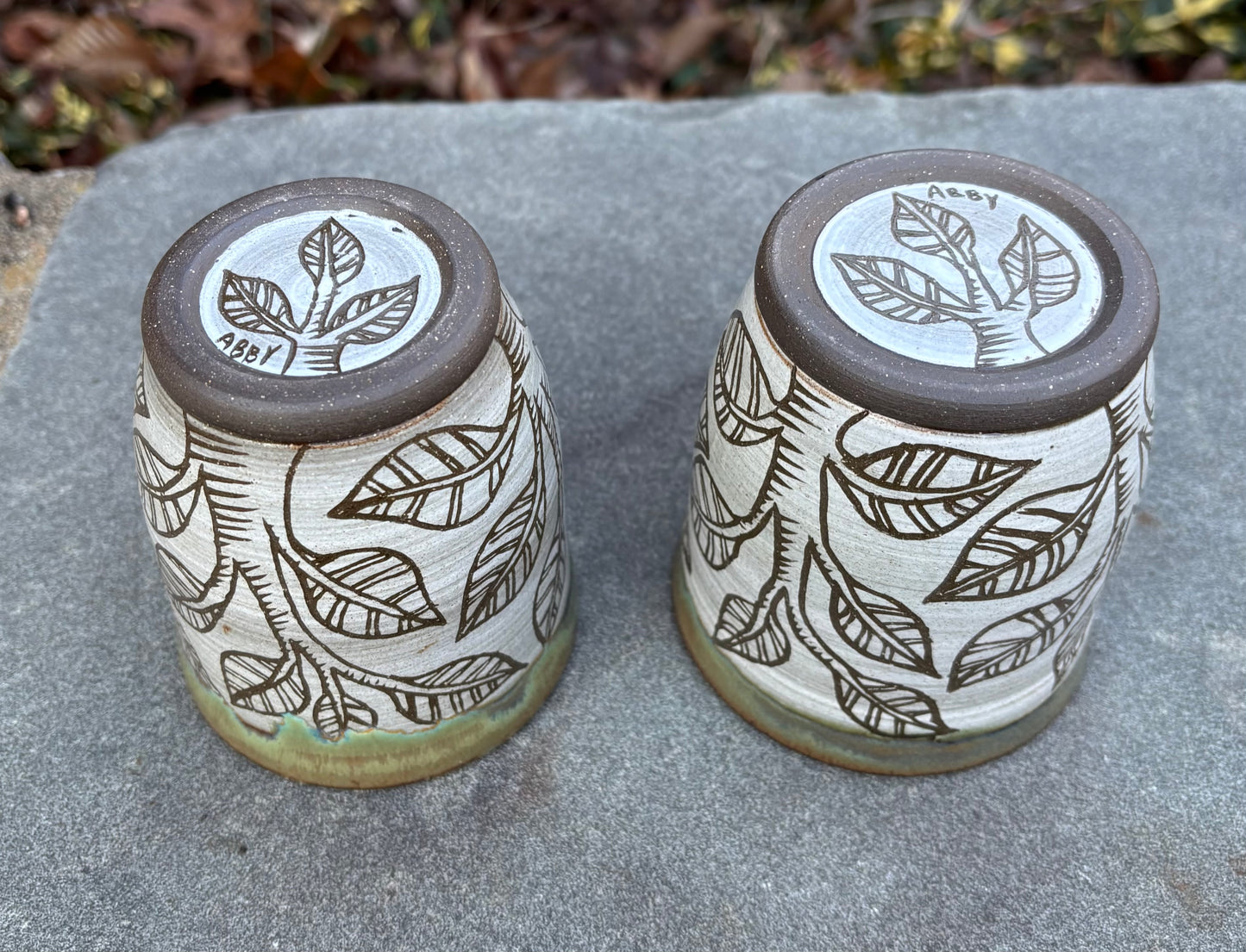 Green Handleless Carved Tree Cup 10oz