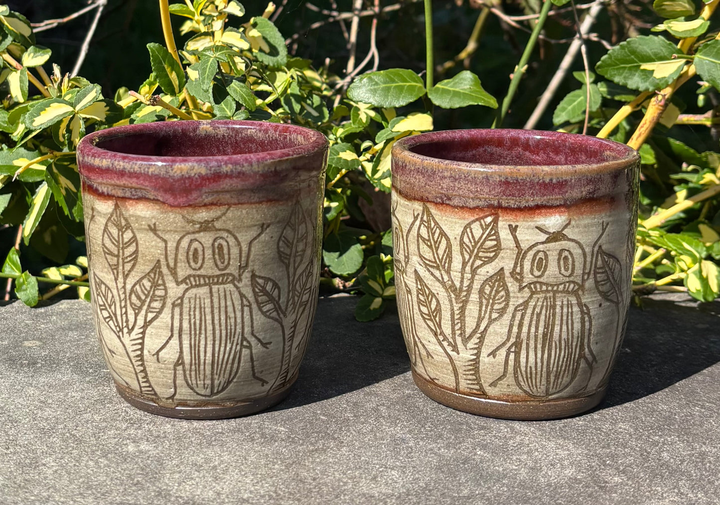Red Handleless Carved Click Beetle Cup 9oz