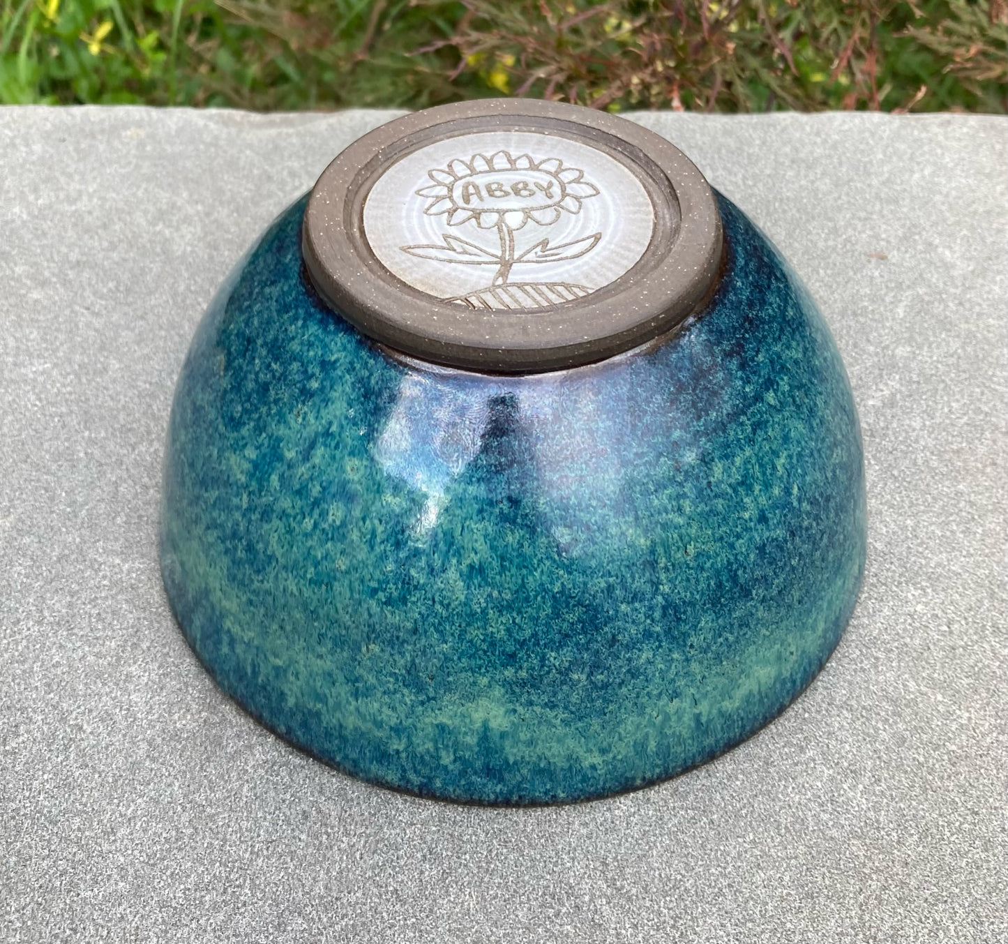 Medium Emerald Green Bowl