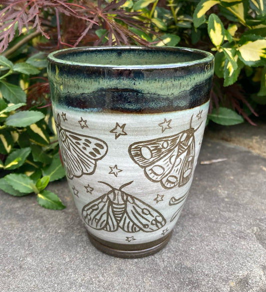 Handleless Carved Moth Cup Green 14oz