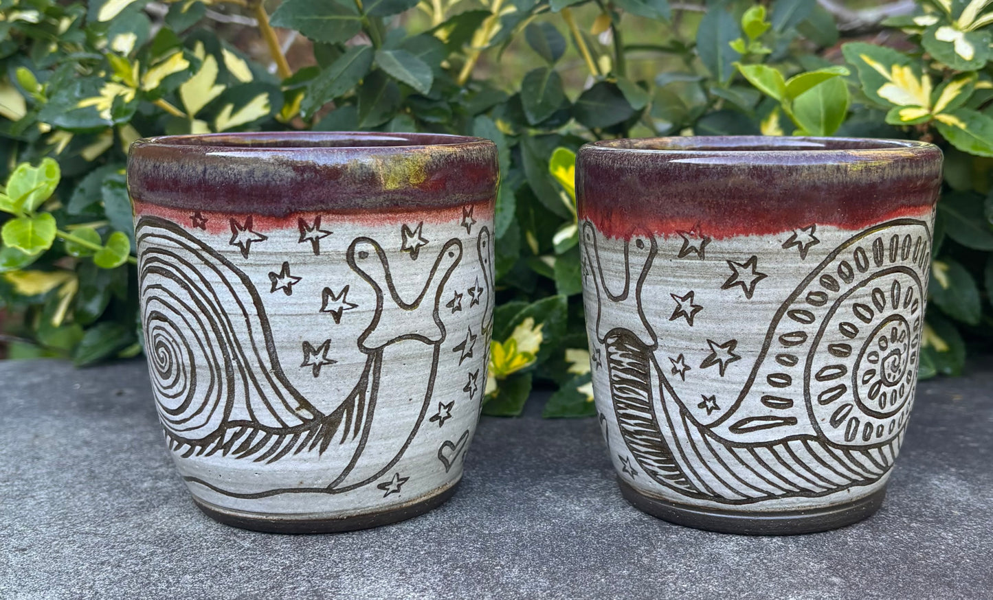 Red Carved Handleless Snail Love Mug 11oz